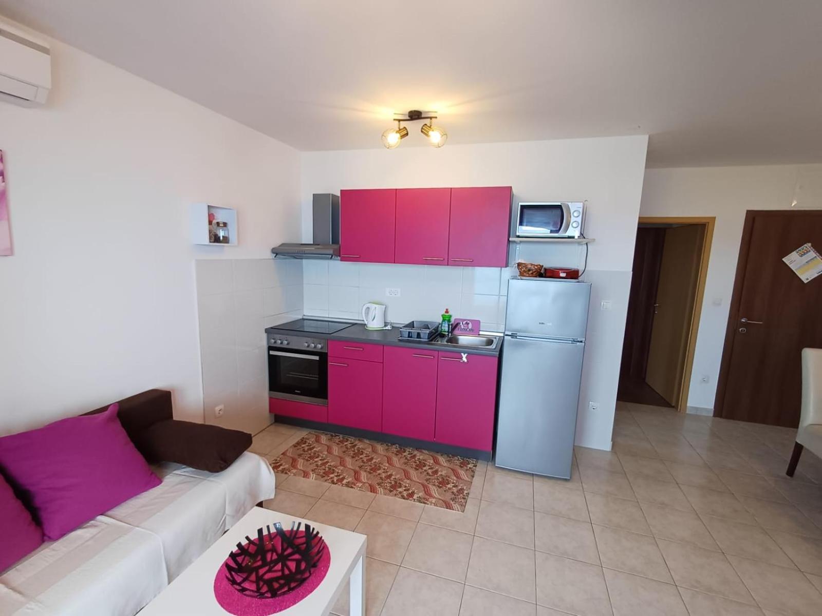 Apartments Cappuccino Podstrana Eksteriør billede